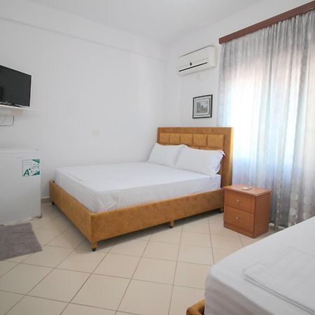 Lengu Holidays Houses Sarandë 외부 사진