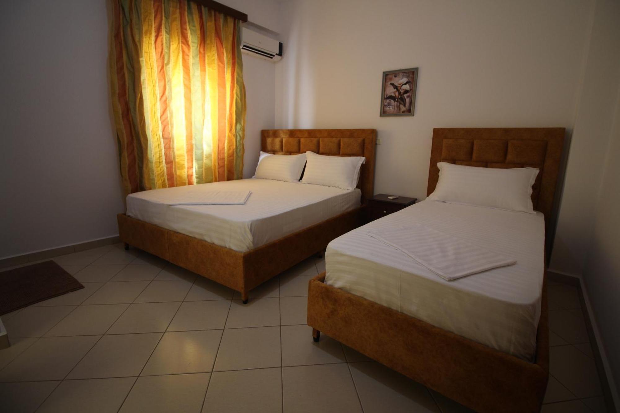 Lengu Holidays Houses Sarandë 외부 사진