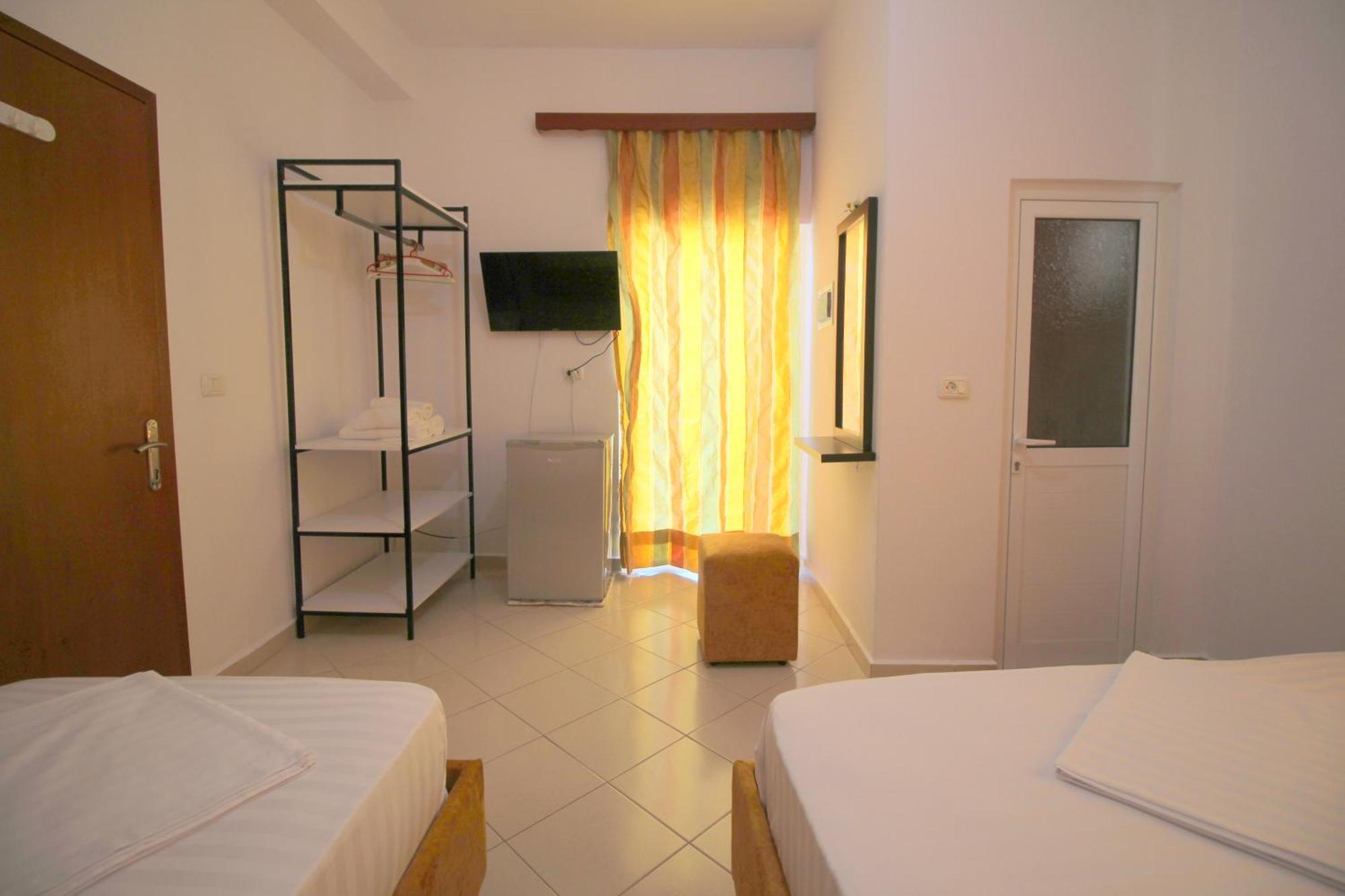 Lengu Holidays Houses Sarandë 외부 사진